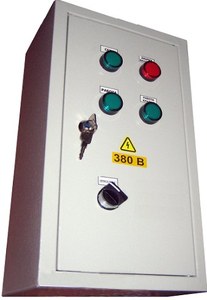 Щит управления противопожарным вентилятором и клапаном AIRS ЩУВК-П-380-5,5